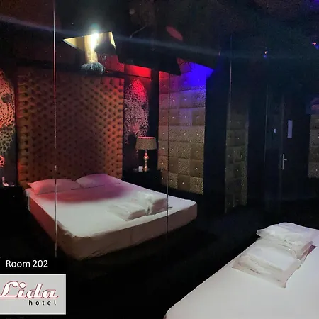 Lida (adults Only) ホテル 2*